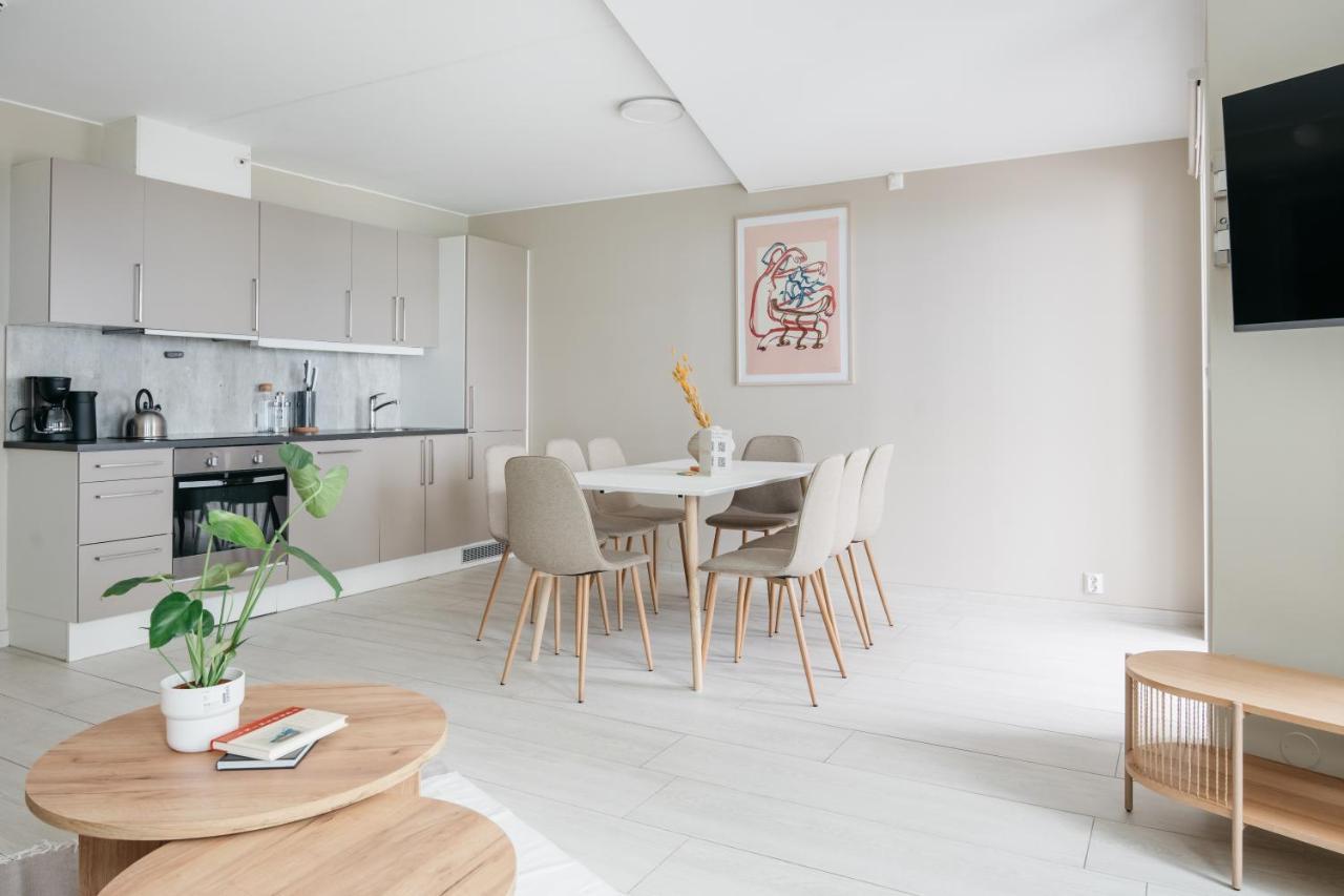 Stay L Urban - Spacious Apartment With Private Terrace Bergen Exterior foto