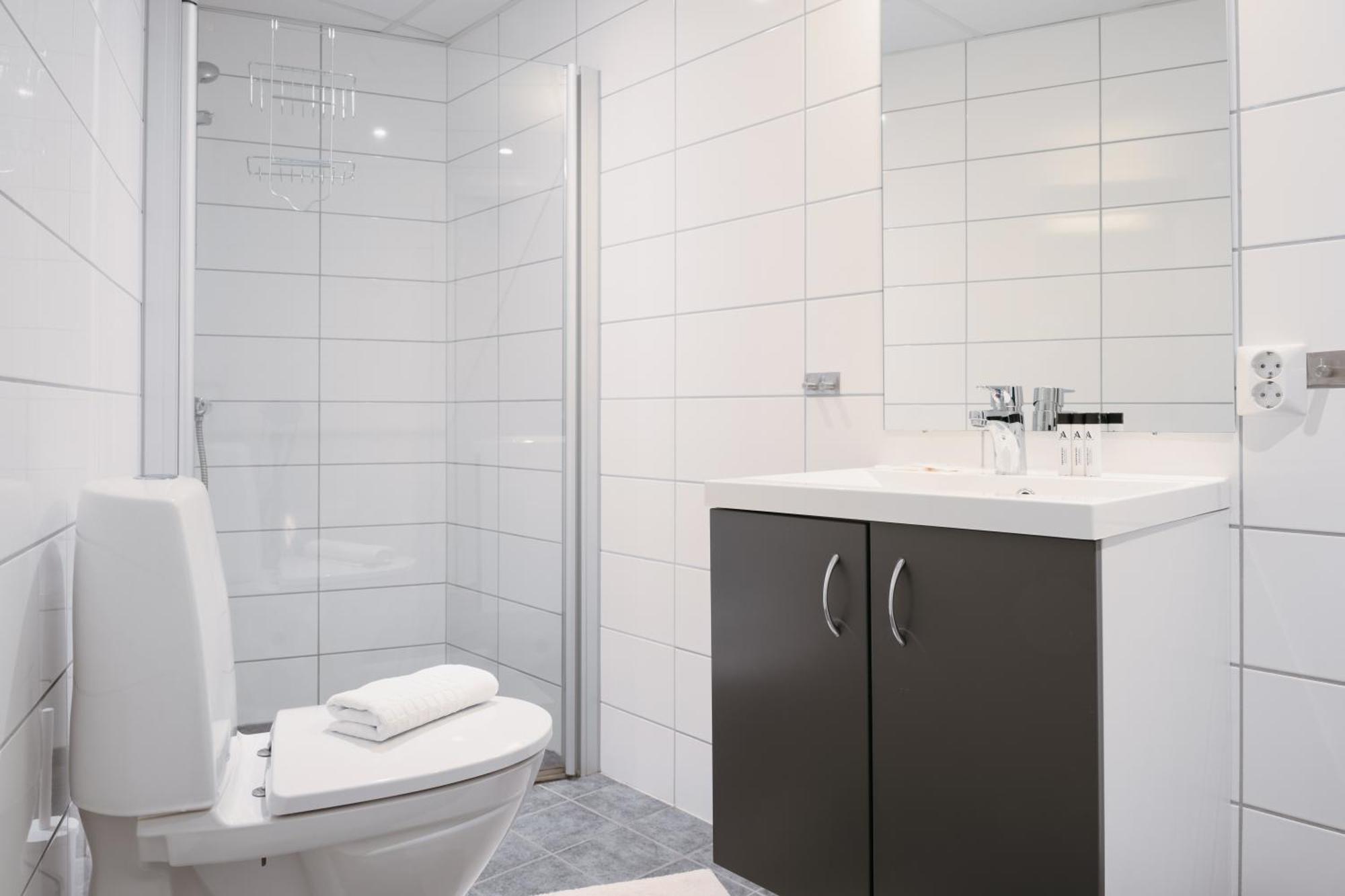 Stay L Urban - Spacious Apartment With Private Terrace Bergen Exterior foto